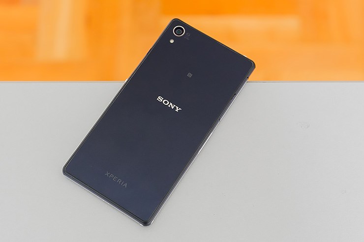 Sony Xperia Z2 (2).jpg